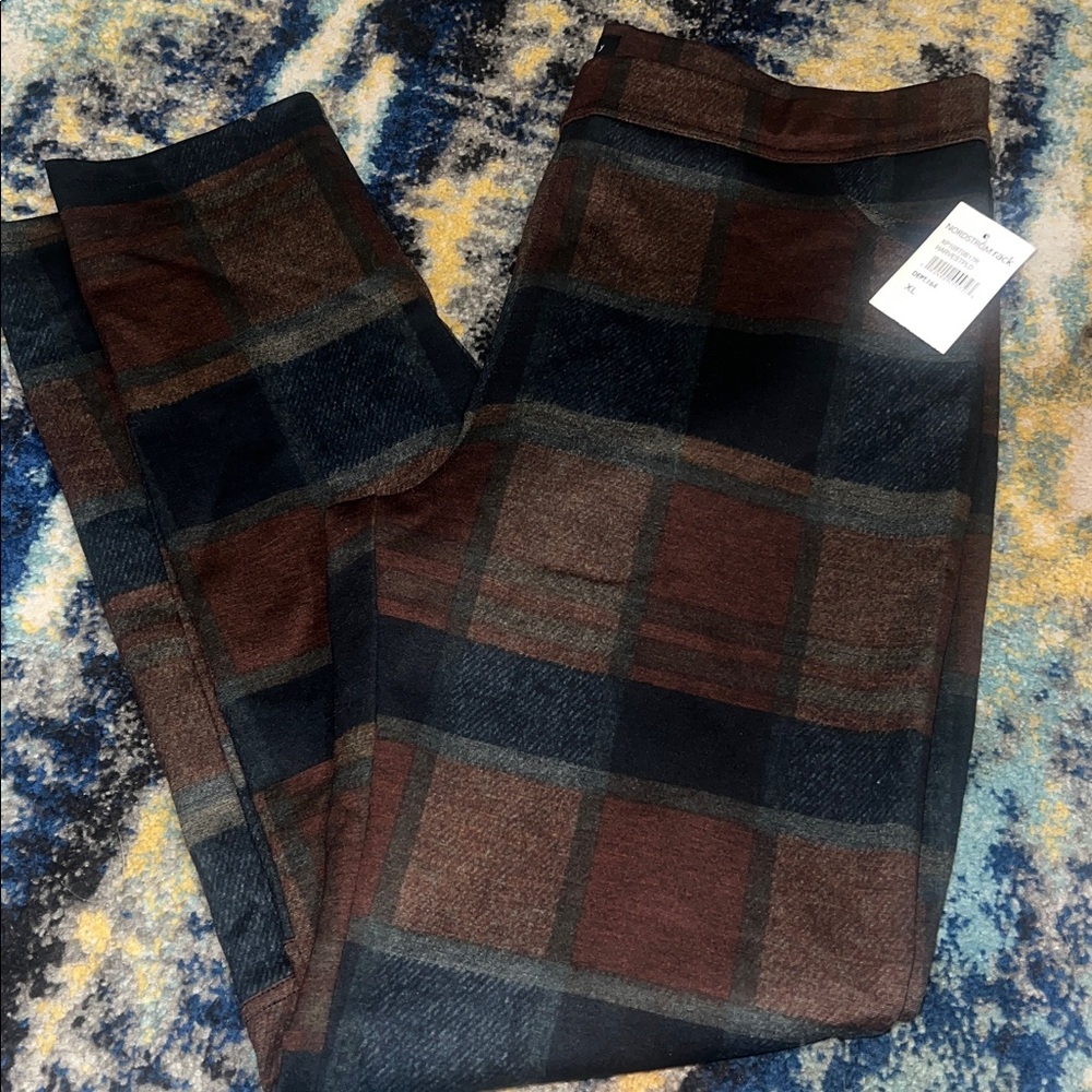 Plaid Brown and Blue pull on stretch size XL NWT